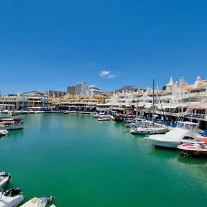 G&g Isla Marina Puerto 2 Apartment Benalmadena